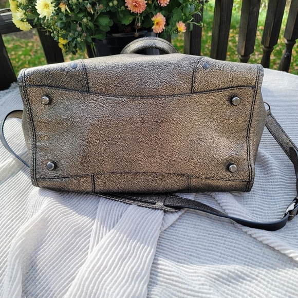 Coach Rhyder metallic brass/gold leather satchel - Picture 5 of 15